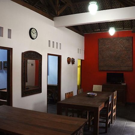 Villa Buddha Malioboro 日惹 外观 照片