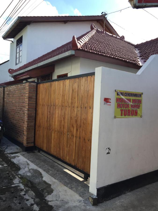 Villa Buddha Malioboro 日惹 外观 照片